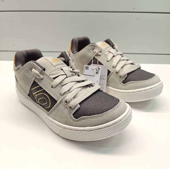 Adidas Five Ten Freerider Putty Grey Oat Mountain Trail Bike Sneakers Women 7.5 - Picture 1 of 11